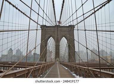 Brooklyn Bridge in the winter, New York City, USA.