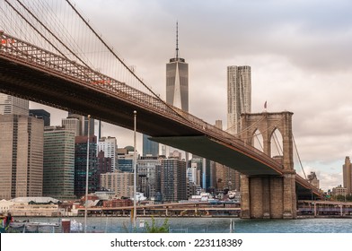 Brooklyn Bridge And World Trade Center, Manhattan View