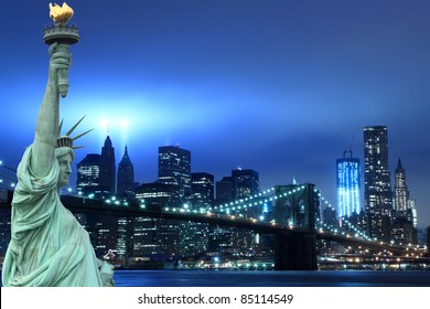 Brooklyn Brigde, tribute in light and The Statue of Liberty at Night Lights, New York City