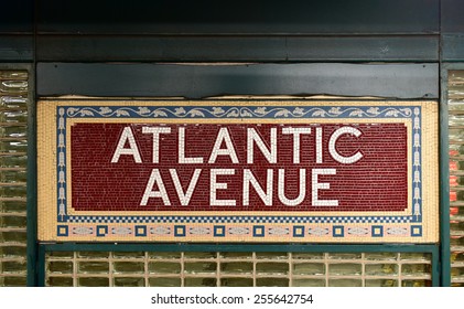 BROOKLYN, NEW YORK - FEBRUARY 22, 2015: Atlantic Avenue, Barclays Center Station In The New York City Subway System.