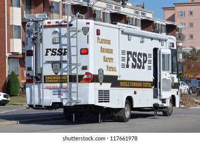 BROOKLYN, NY - NOVEMBER 04: In The Aftermath Of Superstorm Sandy, A NYPD Brought Emergency Command Center Bus At Sheepsheadbay Channel On November 4, 2012 In Brooklyn, New York