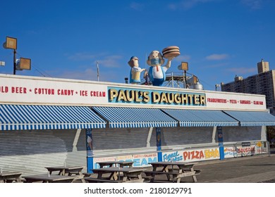 Brooklyn, NY, USA - July 19, 2022: Paul's Daughter Fast Food On The Boardwalk At Coney Island Prior To Opening