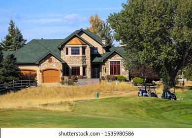 Broomfield, Colorado / USA:  October 19, 2019:  Affluent Single Family Home Olong The Broadlands Golf Course In The Suburb Of Denver