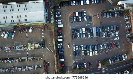 Broomfield Park London Streets Straight Down