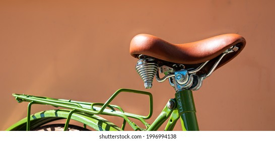 36,457 Saddle brown Images, Stock Photos & Vectors | Shutterstock