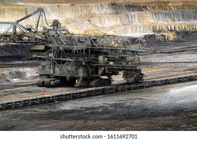 91 Cole mine Images, Stock Photos & Vectors | Shutterstock