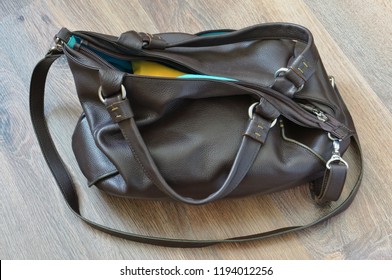 handbags stock