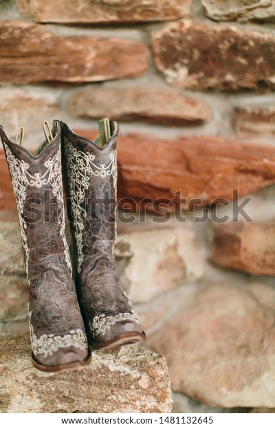 white embroidered cowboy boots