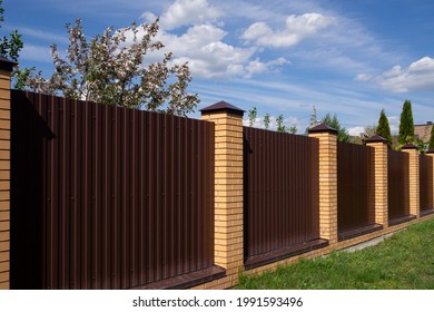 2,167 Brick fence post Images, Stock Photos & Vectors | Shutterstock