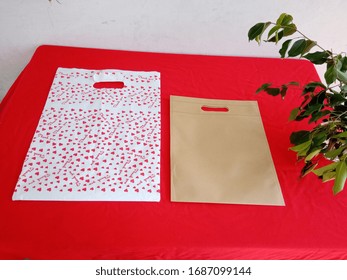 Brown Non Woven Shopping Bags With Thank You Bag On Red Background, Polypropylene Fabric Bag