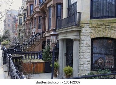 Brownstone Brooklyn Series/Park Slope Facades & Row Houses