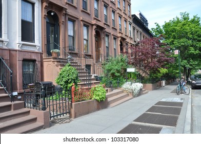 Brownstone Homes Urban Residential Neighborhood Brooklyn New York American Lifestyle