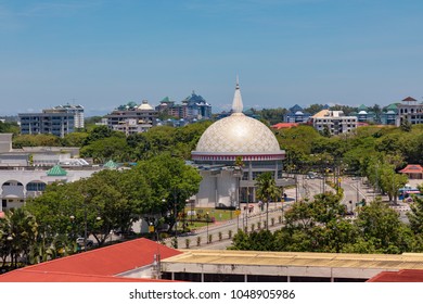 Brunei Darussalam
Bandar Seri Begawan
March 17, 2018
The Dome Of The Alat Kebesaran Diraja Museum