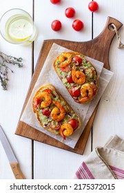 Bruschetta With Shrimp, Guacamole And Tomatoes. Healthy Eating. Breakfast