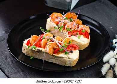 Bruschetta With Shrimp And Tomato. Italian Sandwich Bruschetta With Shrimps Served