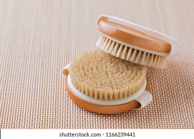 Brush For Dry Body Massage - Beauty Treatment