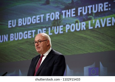 Brussels, Belgium. 1st June, 2018.Press Conference By European Commissioner Phil HOGAN On The Common Agricutural Policy. 