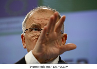 Brussels, Belgium. 22nd Nov. 2018.Press Conference By EU Commissioner Vytenis  Andriukaitis  On The Health At A Glance Report. 
