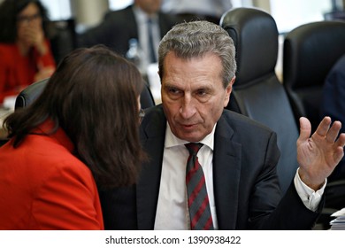 Brussels, Belgium. 7th May 2019. EU Commissioner  Gunther H. Oettinger  at the start of the college meeting of the European Commission.