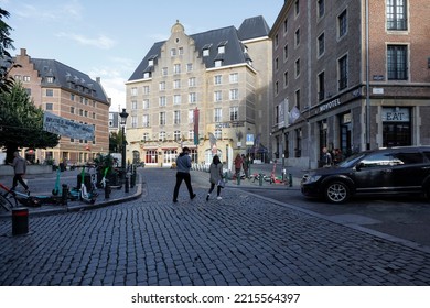 Brussels, Belgium - September 16, 2022: Near The Intersection And At The Small Town Square, There Are Three Buildings Housing Three Different Hotels. There Are A Few People Walking Around Here