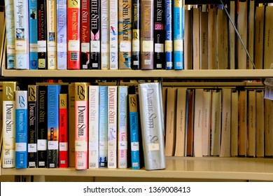 Bryan, Texas / USA - March 7 2019: Book Shelves At A Public Library Employing The Dewey Decimal System; Fiction. Danielle Steel.