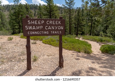 Bryce Canyon National Park - Trailhead Sign For The Sheep Creek Swamp Canyon Connecting Trail System