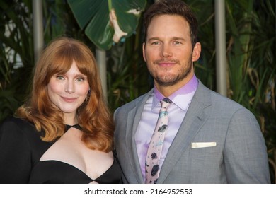 Bryce Dallas Howard, Chris Pratt at the premiere of "Jurassic World Dominion" at the TCL Chinese Theatre in Hollywood, CA on June 6, 2022.