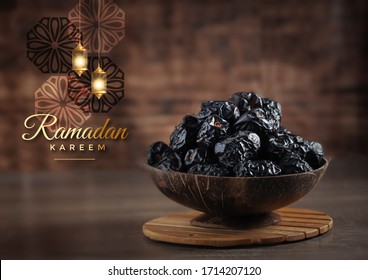 "Buah Kurma" in Ramadan Kareem