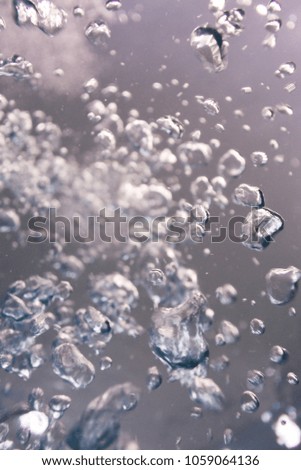 bubble in pool water