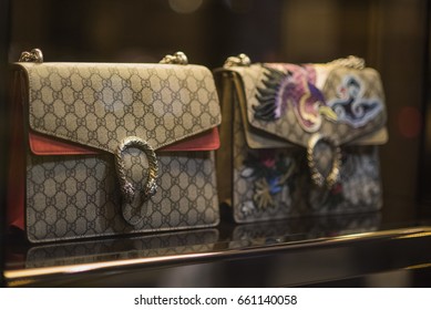 387 Gucci purse Images, Stock Photos & Vectors | Shutterstock