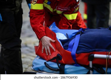 Bucharest, Romania - December 5, 2020: Paramedics From The Romanian Ambulance (SMURD) Exercise The Rescue Of A Car Crash Victim.