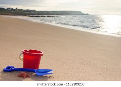 home bargains bucket and spade