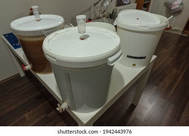 Buckets are widely used by home brewers for fermentation