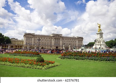 Buckingham Palace, London, Uk