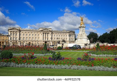 Buckingham Palace - London - UK - 3rd July 2016.  Garden Party At The Palace.