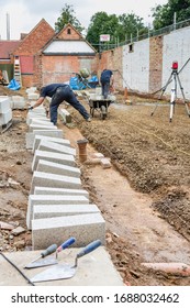 BUCKINGHAM, UK - September 22, 2016. Breeze Blocks And Foundations On A Building Site, Rebuilding And Conversion Of Outbuildings In A UK Period House