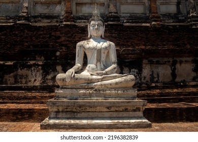 Buda Statue In Thailand In Color