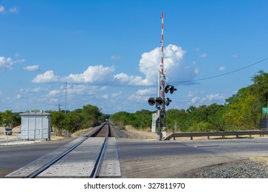 Buda Texas Loop 4 Railroad Crossing