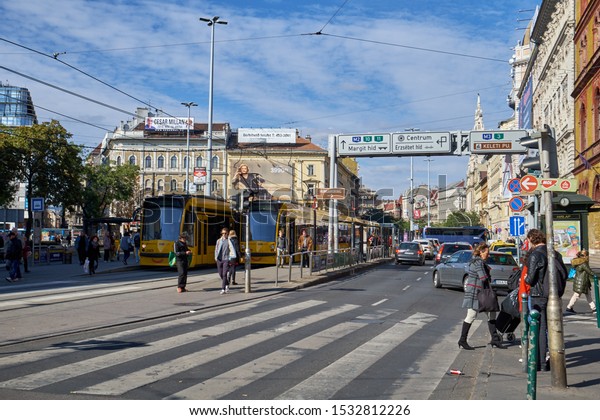 Budapest, Hungary - 10.08.2019: Everyday life on\
a street in the stunning\
capital