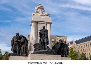 Budapest, Hungary - 1st September 2022: Istvan Tisza Monument Outside The Budapest Parliament Building