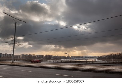 Budapest, Hungary - January 2, 2011: Árpád Bridge In Budapest Looking South Along The Danube With Margaret Island In The Background.