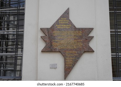 Budapest, Hungary - June 10, 2022: Plaque At Raoul Wallenberg Holocaust Memorial In The Courtyard Of Dohány Street Synagogue In Budapest