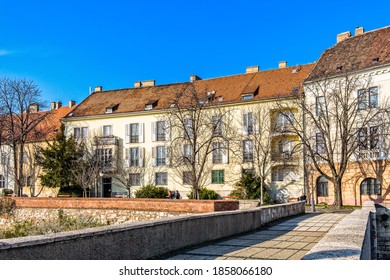 Budapest, Hungary, March 2020, View Of Part Of Tóth Árpád Promenade In The Castle District