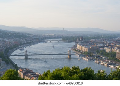 Budapest panorama - Shutterstock ID 648980818