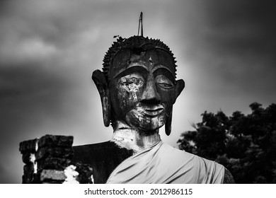 Buddha Statue In The Ruins Of Wat Piawat Temple, Destroyed In The Indochina War; Muang Khoun, Xiangkhouang, Laos