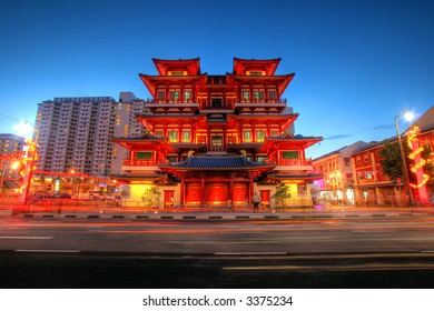 Buddha's Relic Tooth Temple In Singapore Chinatown