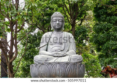 Budha statue
