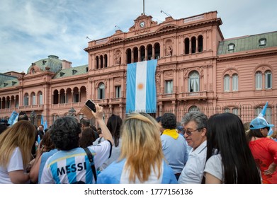 Buenos Aires, Argentina, December 7, 2019: A Crowd Of People In Front Of The Pink House At The Farewell To President Mauricio Macri In The Plaza De Mayo.