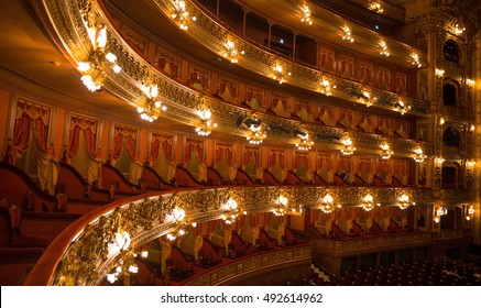BUENOS AIRES, ARGENTINA - OCTOBER 26 2013: Interior of the opera house building.