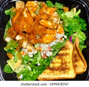 Buffalo Chicken Salad With Toast